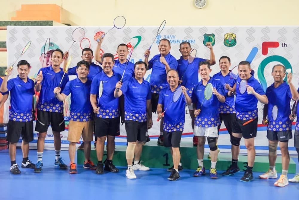 Pj Bupati Muba Ikut Meriahkan Kejuaraan Badminton Executive dan Reguler 